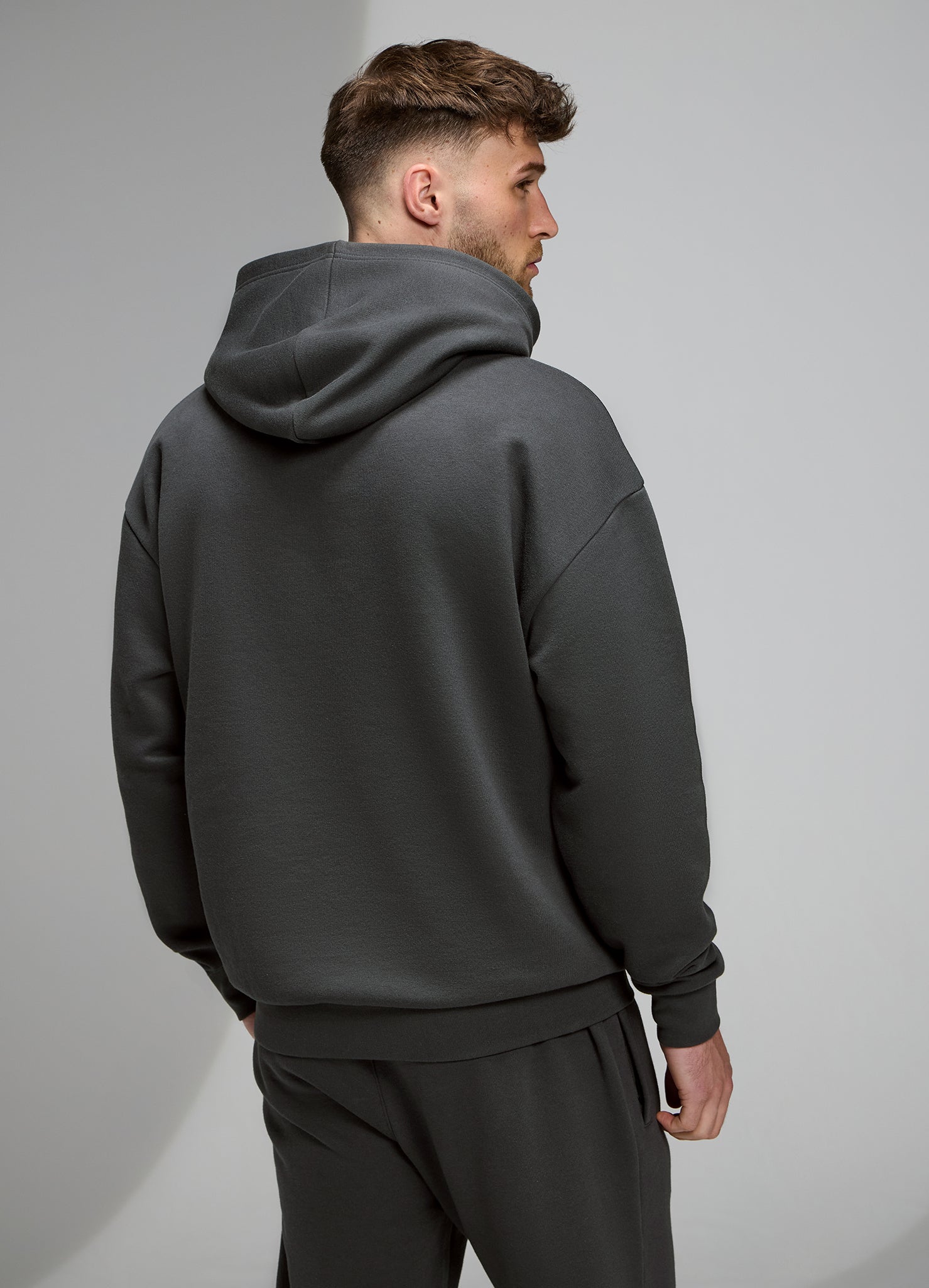 Gym King Established V2 Hood Tracksuit - Green Smoke